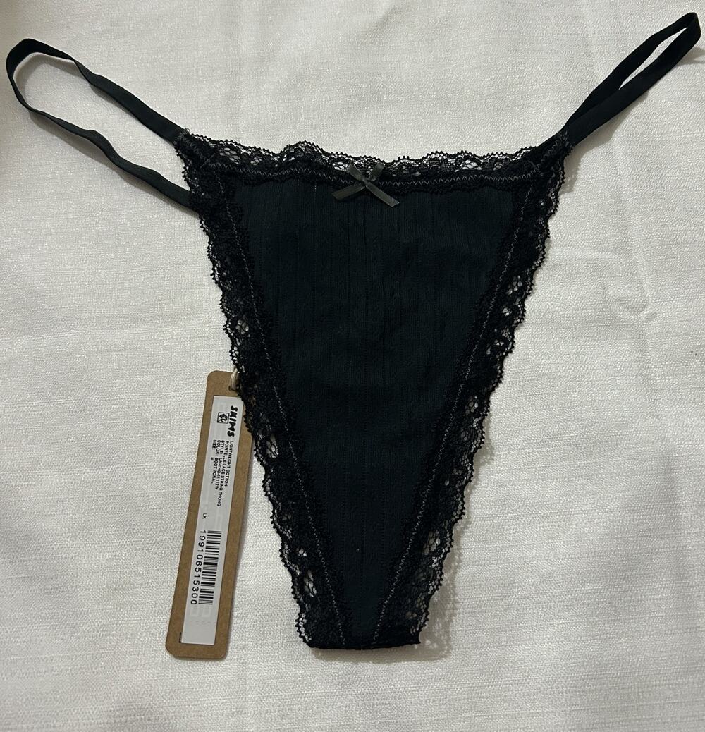 Skims NWT Lightweight Cotton Pointelle Lace String Thong Black Size Medium